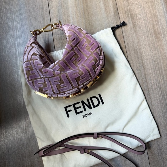 Fendi Lavender and Gold Women's Belt Bag - Picture 2 of 8